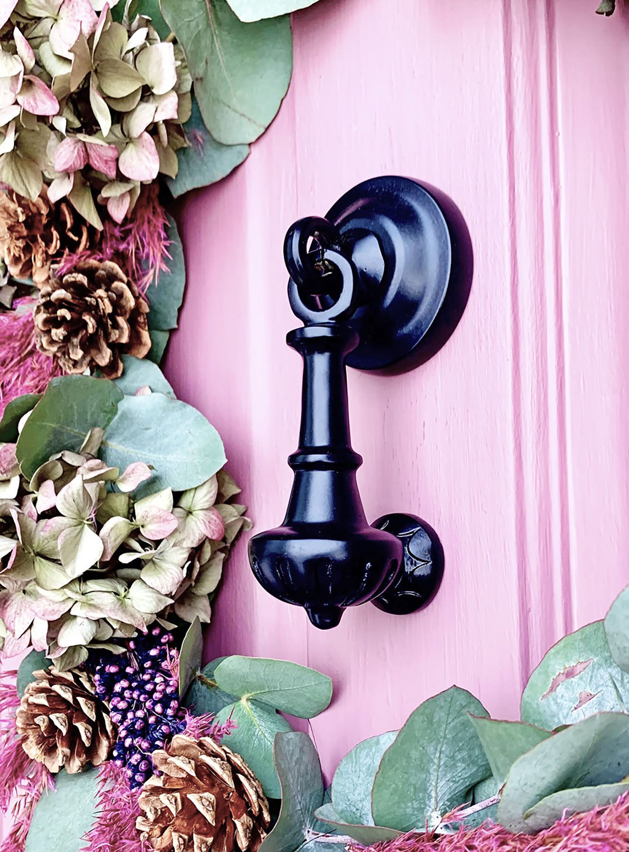 Scallop Drop Door Knocker