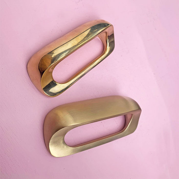 Curved Cup Pull