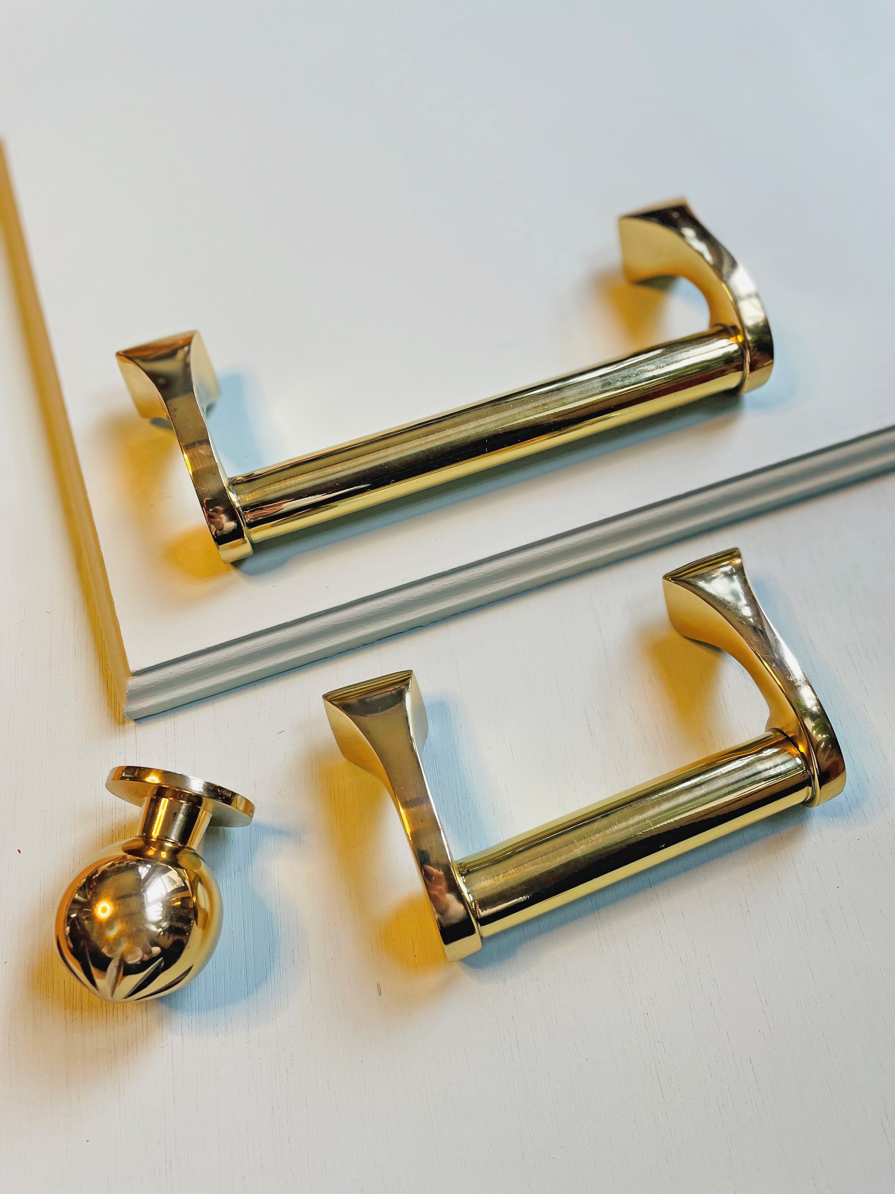 Victorian Cabinet Pull