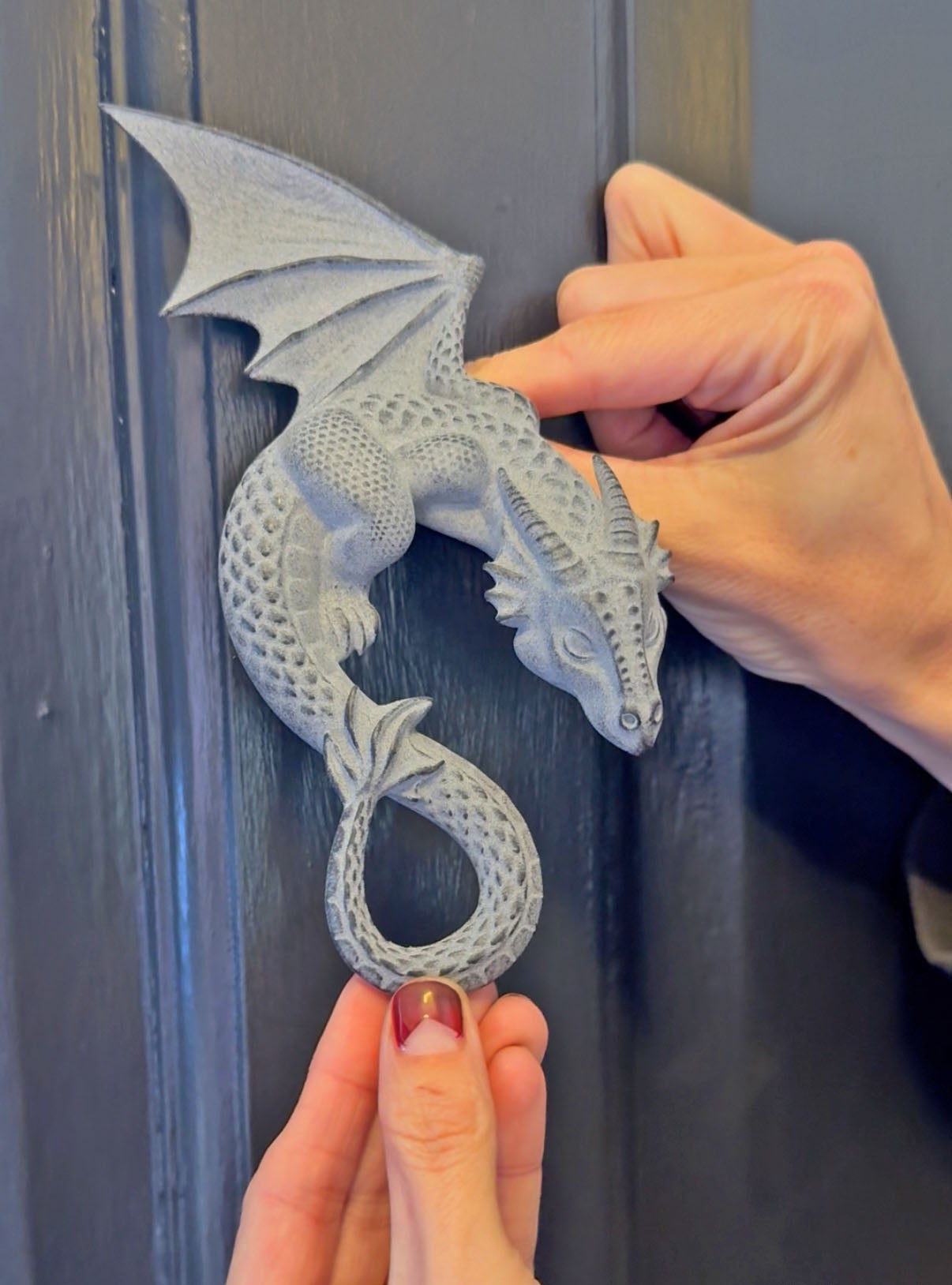 Dragon door knocker for front doors 