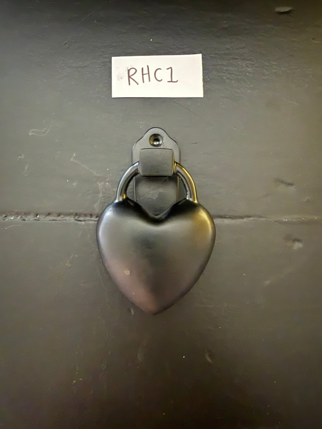 Rounded Heart Knocker - RHC1